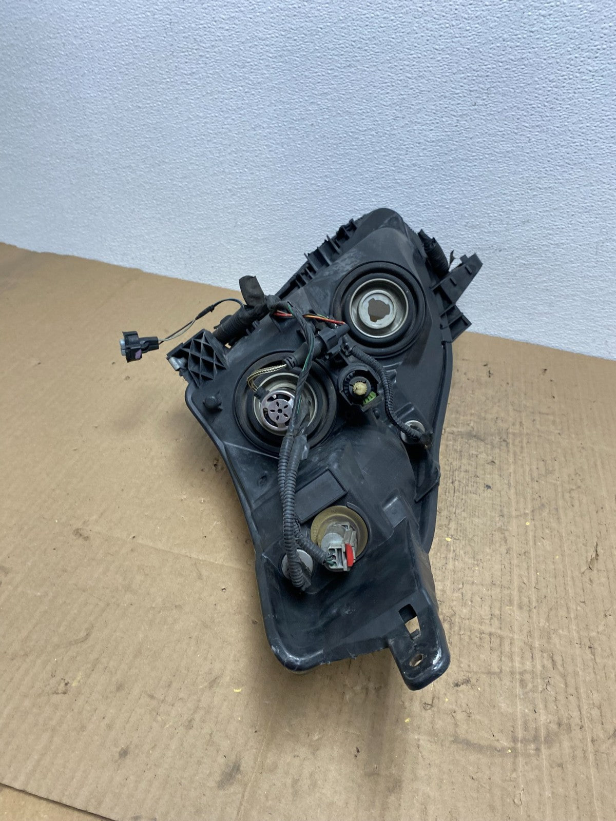 Sedan 2010 2011 2012 Nissan Altima Headlight Right Passenger Rh OEM AB8474 DW7