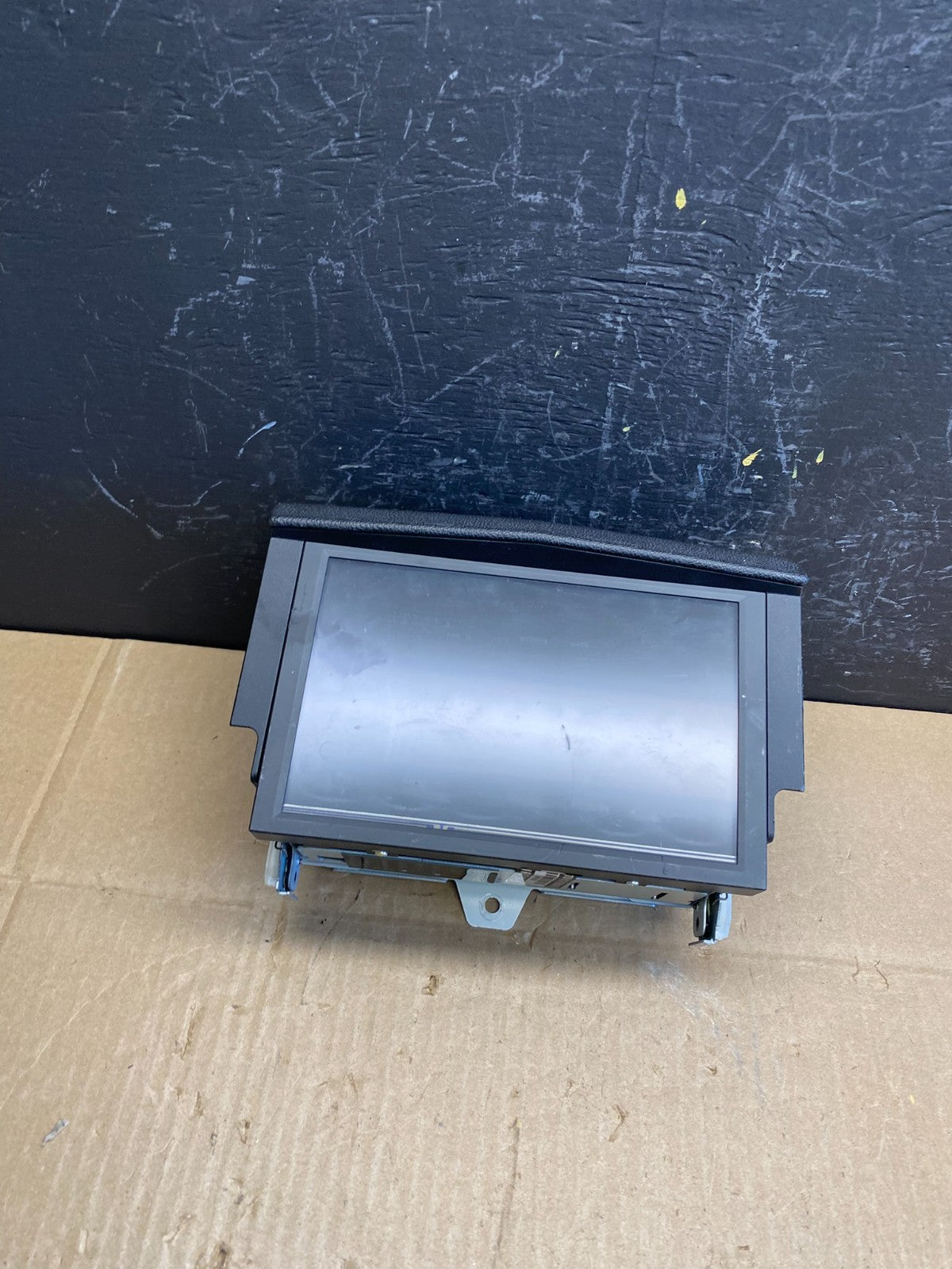 2008 to 2012 Cadillac SRX CTS Audio Radio Screen Display Player Oem AB9527 DG0