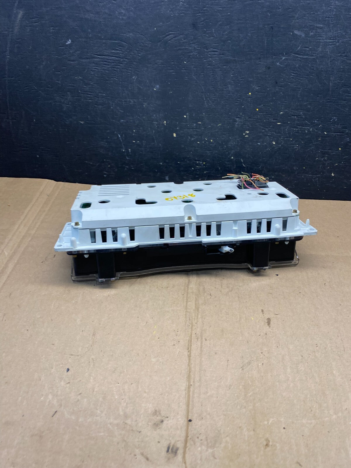 1981 to 1989 Lincoln Town Car Speedometer Gauge Cluster Oem AB2178 DG5