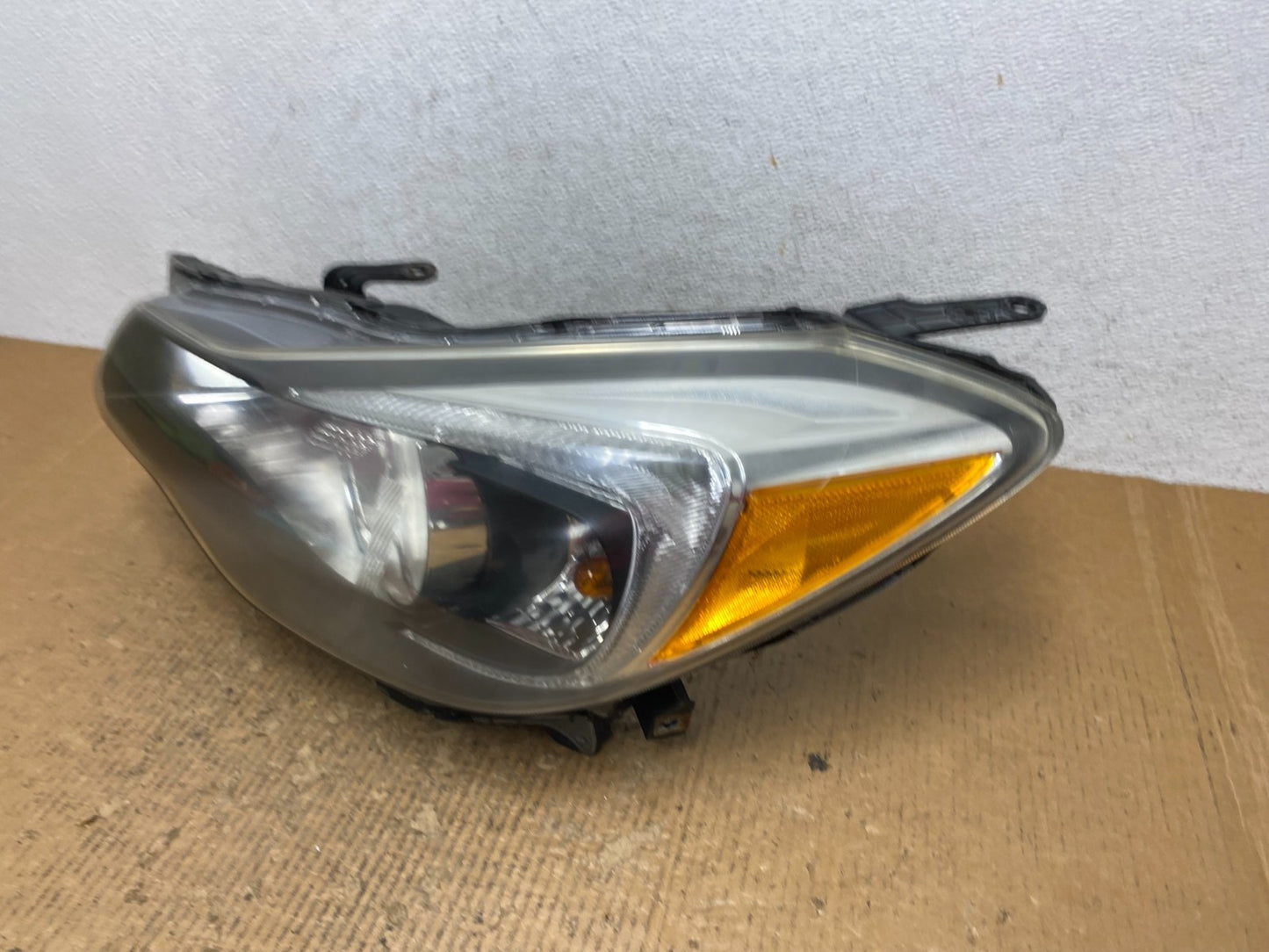2012-2016 Subaru Impreza Crosstrek Left Driver LH Halogen Headlight AE2813 DW1