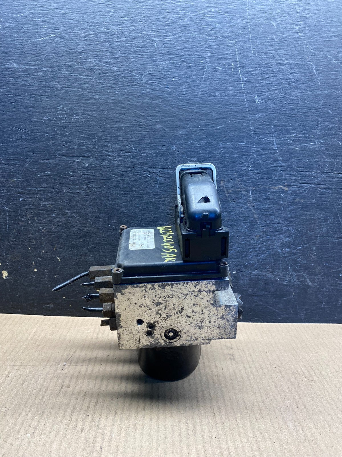 2006 2007 Ford E250 E350 Anti-Lock ABS Antilock Brake Pump AI5376 DW2