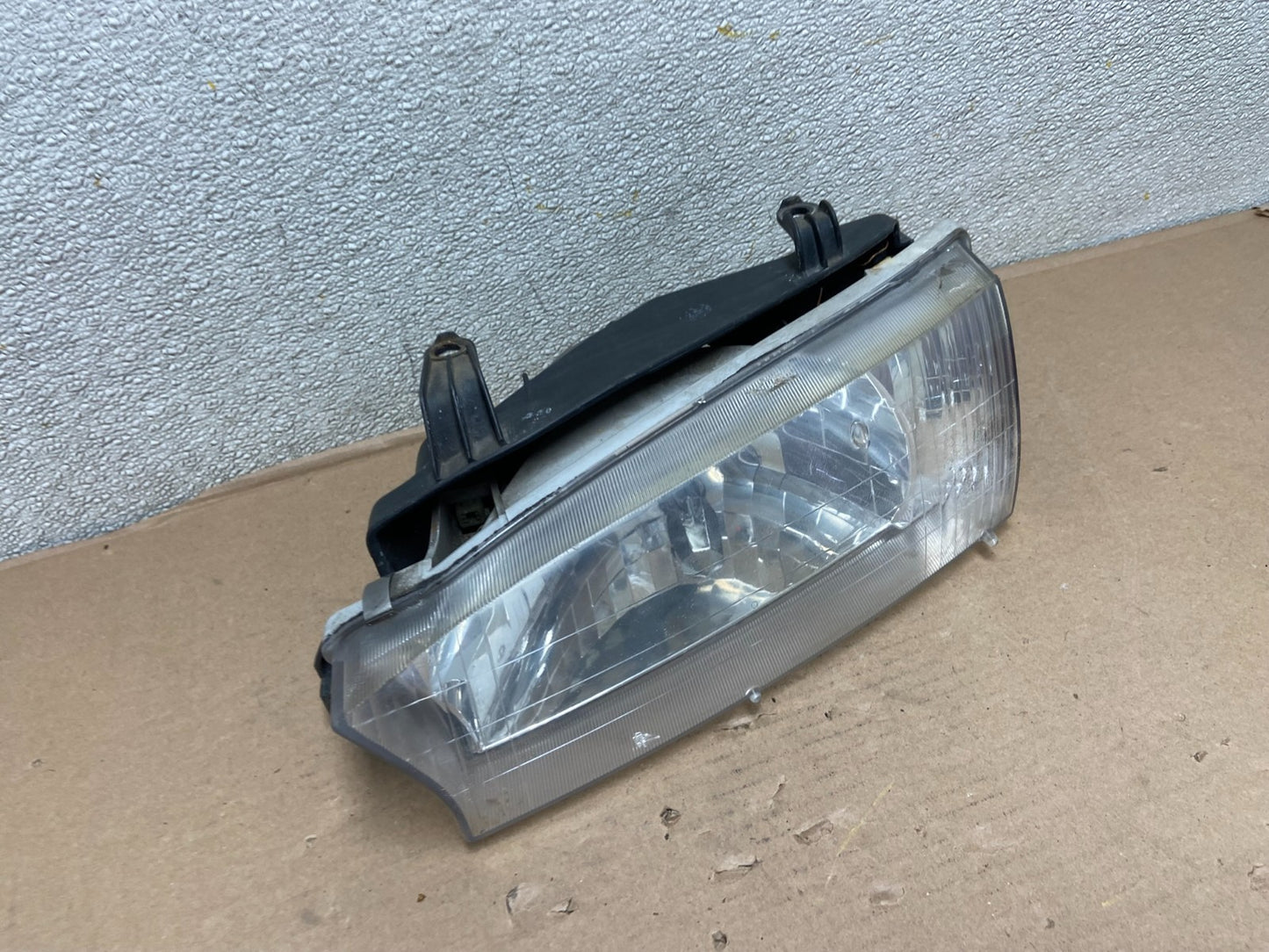 1997 - 1999 Subaru Legacy Left Driver LH Side Headlight Halogen Oem AA9903 DW2