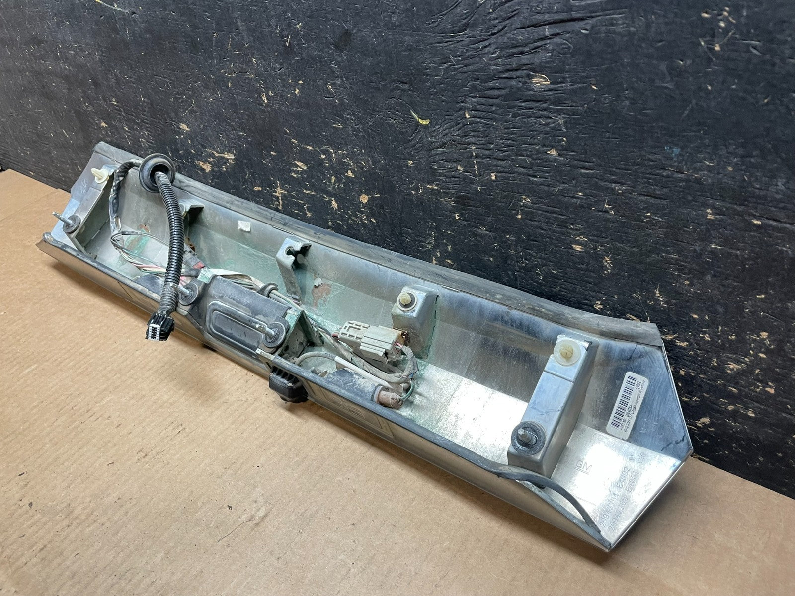 2010-2015 Gmc Terrain Lift Gate Handle Trim Back Up Camera AA9166 DG10