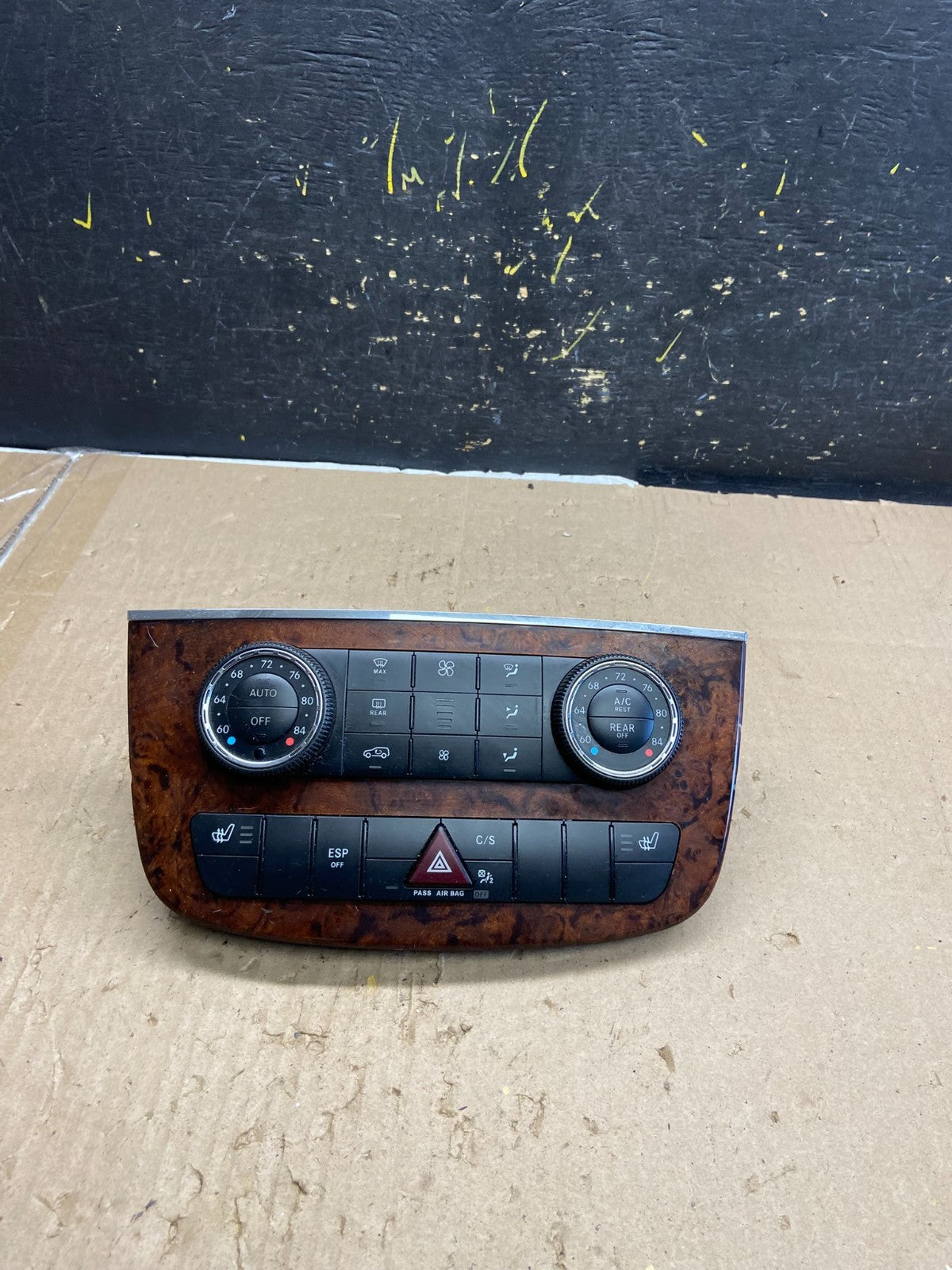 2006 to 2008 Mercedes W251 R350 AC Temp Heater Climate Control OEM ab5457 DG0