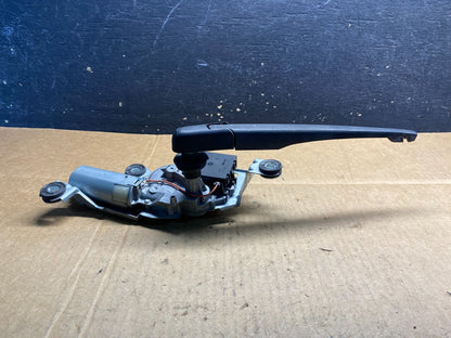 2004 to 2010 BMW X3 E83 Rear Windshield Wiper Motor OEM ab3787  DG3