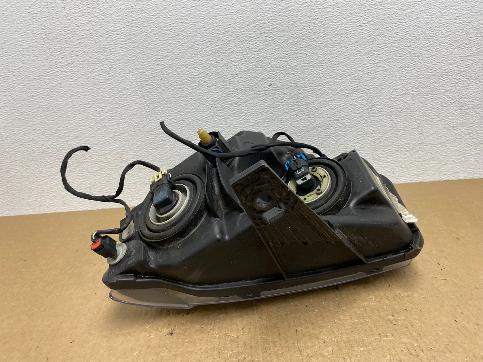 2011-2013 Jeep Grand Cherokee Right Passenger Halogen Headlight AC1040 DW4
