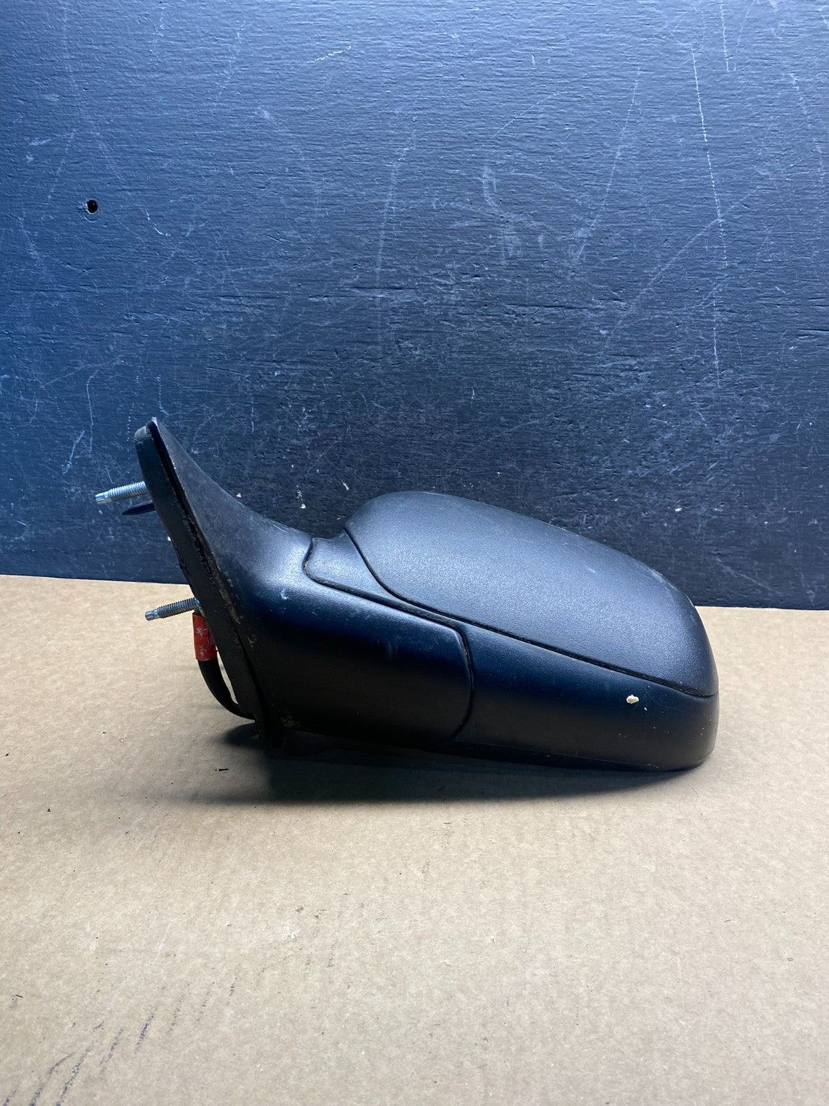 2003 - 2011 Ford Crown Victoria Left Driver LH View Door Mirror AG6014 DW3