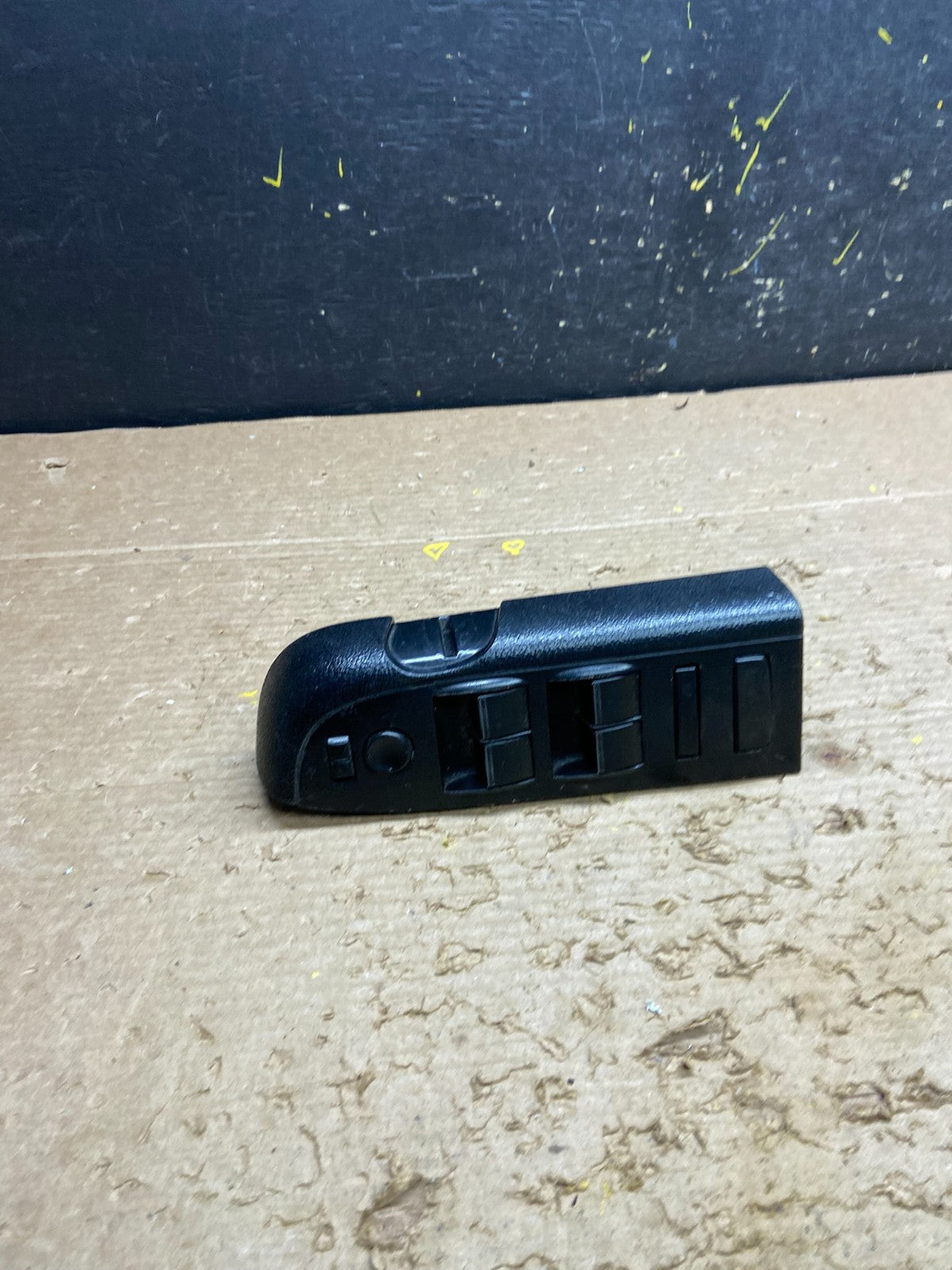 2007-2014 Chevrolet Silverado Sierra Left Driver Master Window Switch W6295 DG0