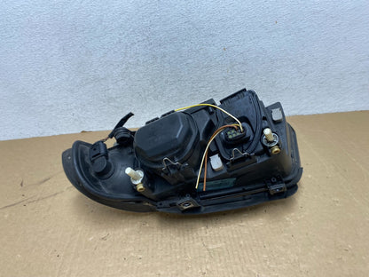 1999 to 2002 Audi A4 Passenger Right Side Headlight AG0491 DW7