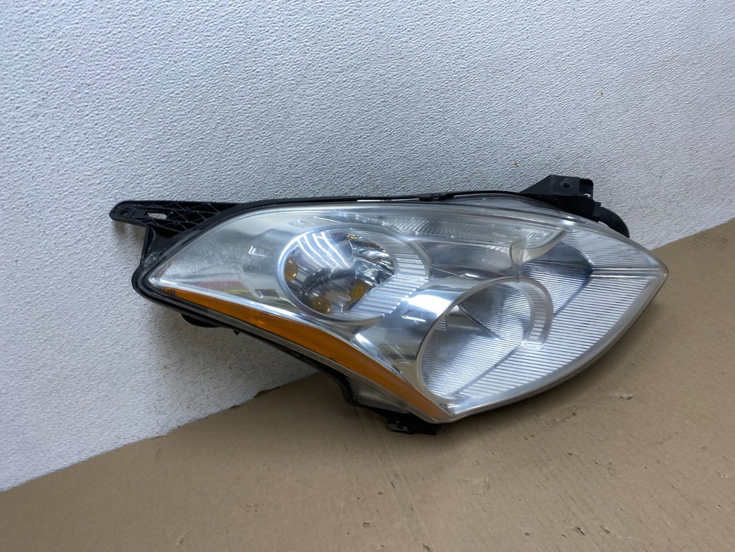 Sedan 2010 2011 2012 Nissan Altima Headlight Right Passenger Rh AG6848 DW2