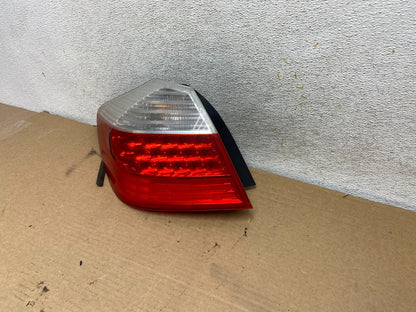2009-2011 Hyundai Genesis Sedan Left Driver LH Tail Light AH4444 DW2