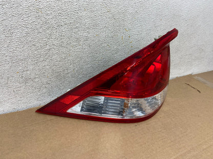 2010-2011 Honda Insight Left Driver LH Side Tail Light AH3096 DW1