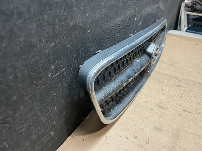 1998 to 2002 Suzuki Baleno Esteem Front Upper Grill Grille N5636 DG2