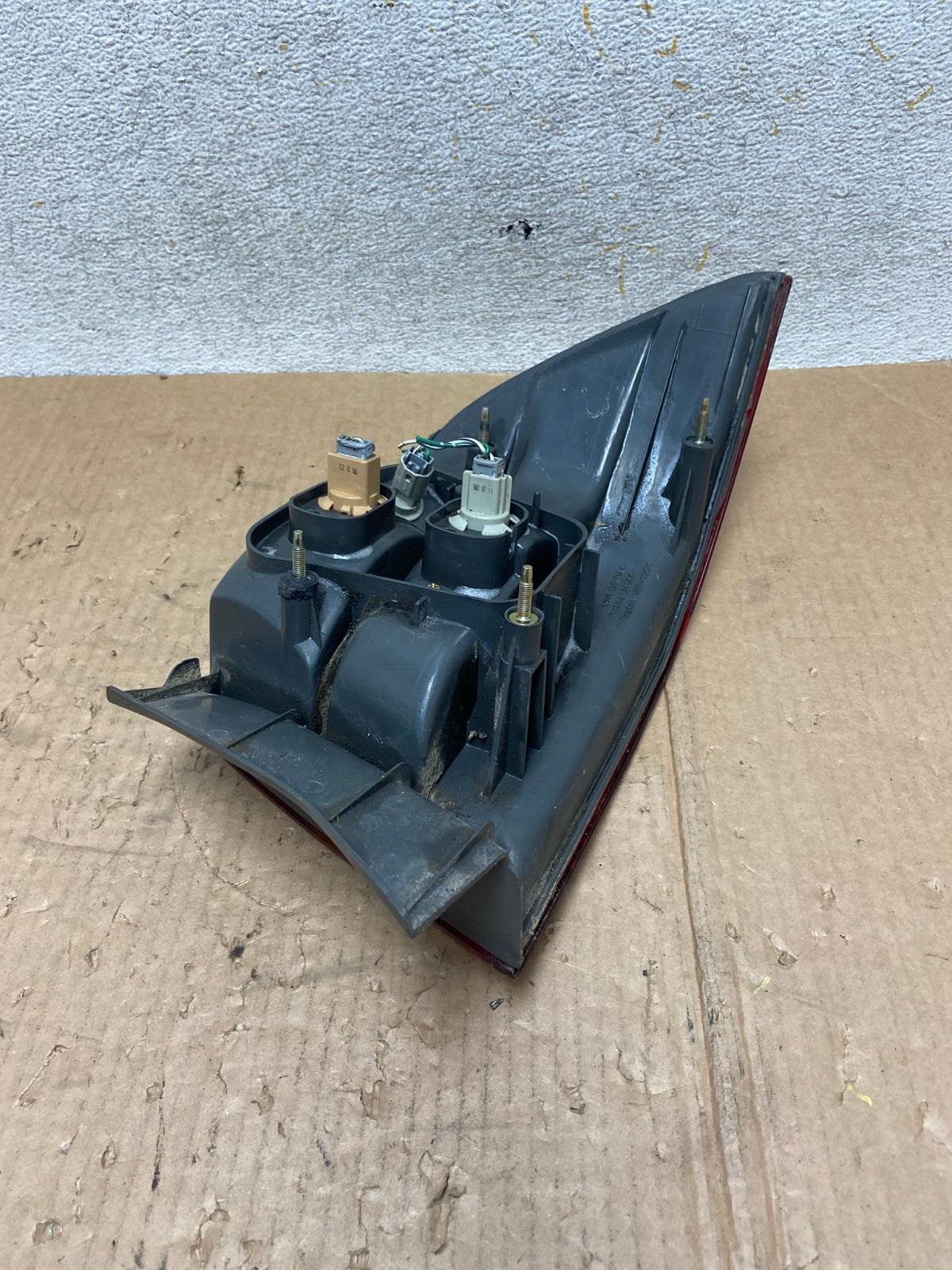 1997 1998 1999 Lexus ES300 Left Driver Side Tail Light AI5474 LK5