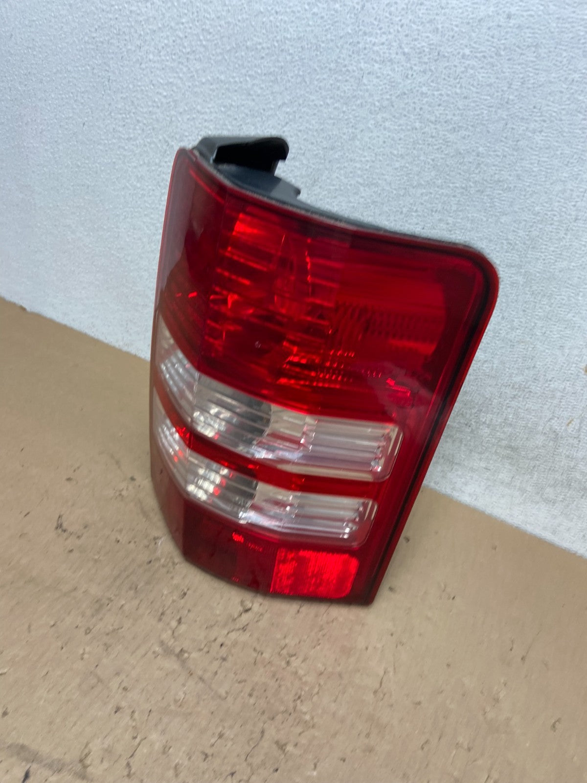 2008 to 2012 Jeep Liberty Right Passenger RH Side Tail Light AG43861