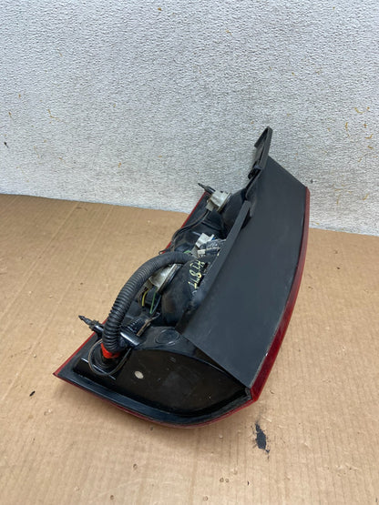 2008-2014 Chevrolet Tahoe Suburban Right Passenger Rh Tail Light AI8476 LK5