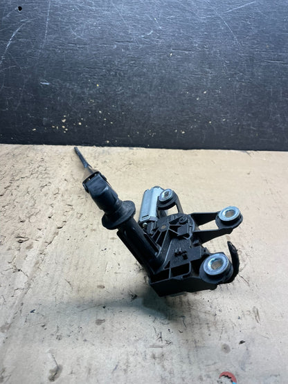 2008-2012 Land Rover LR2 Rear Glass Windshield Wiper Motor OEM w6837 DG2