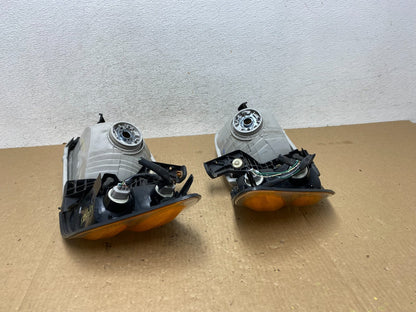 2001-2004 Toyota Sequoia Left+Right Side Halogen Headlights AF9825 DW9