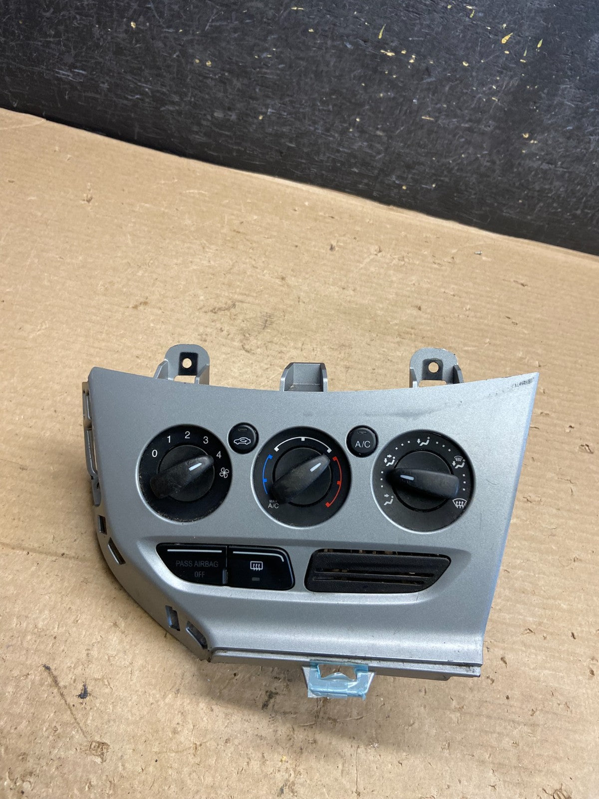2013 2014 Ford Focus Ac Heater Climate Control Temperature AH3742 DG0