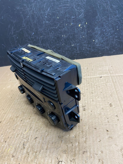2004-2005 Toyota Sienna A/C Climate Heat Temperature Control Air Vent AD1994 DG2