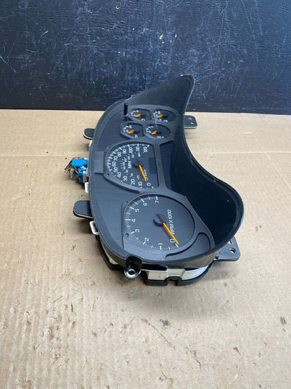 2002 to 2005 Chevrolet Trailblazer Speedometer Cluster Gauge AC6395 DG1