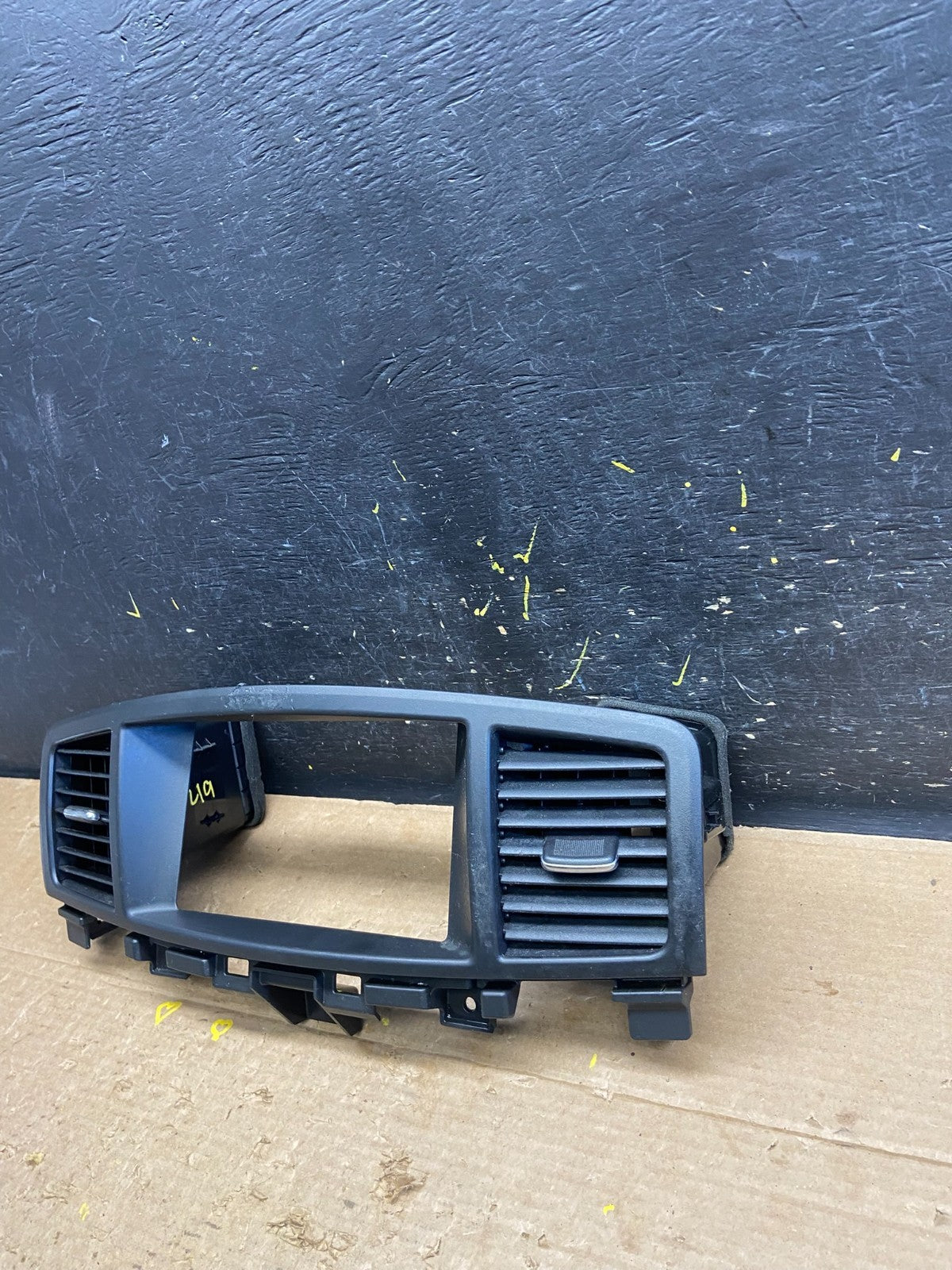 2011 to 2017 Nissan Quest Center Radio Trim Dash Panel Bezel Oem W3219 DG2