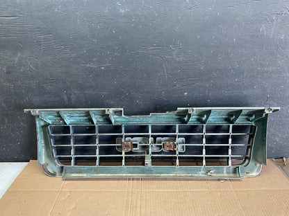 1996 Isuzu Bighorn Front Grille Grill Q0529 PS3