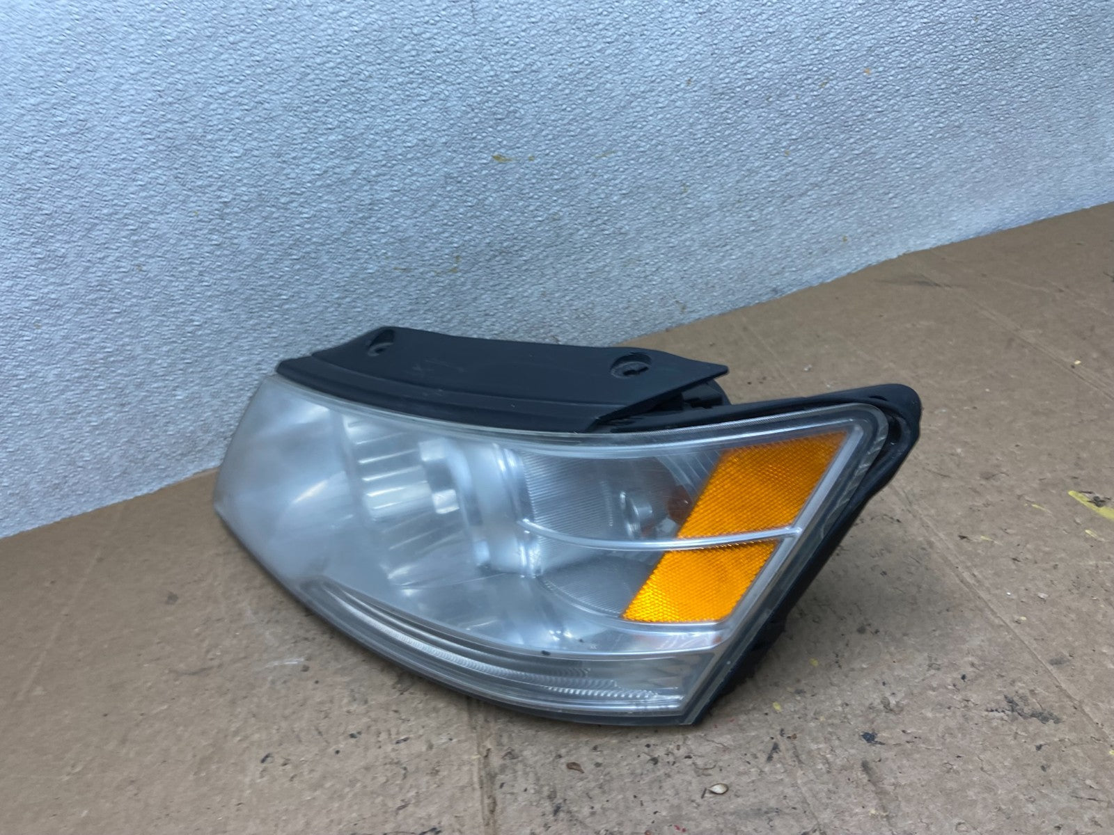 2009 - 2010 Hyundai Sonata Left Driver LH Side Headlight Halogen Oem AA4123 DW1