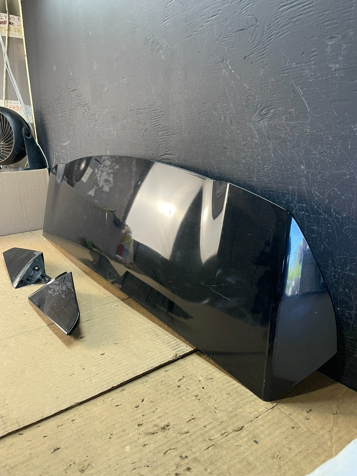 2020 to 2023 Ford Explorer Rear Liftgate Spoiler Wing AD0418 DG1