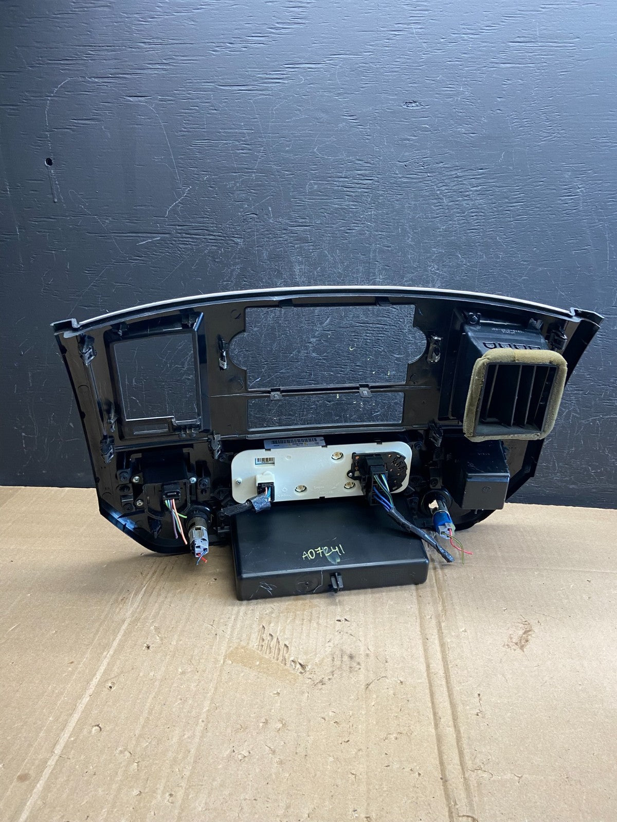 2006 to 2008 Dodge Ram Radio Climate Control A/C Heat Dash Bezel Trim AD7241 DG5