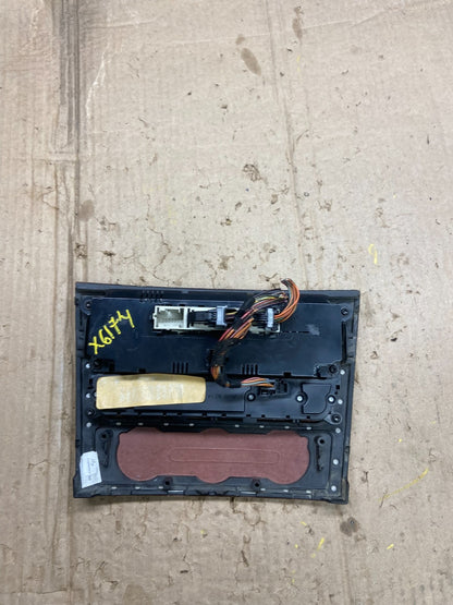 2006 to 2008 Mercedes W251 R350 AC Temp Heater Climate Control OEM X6174 DG4
