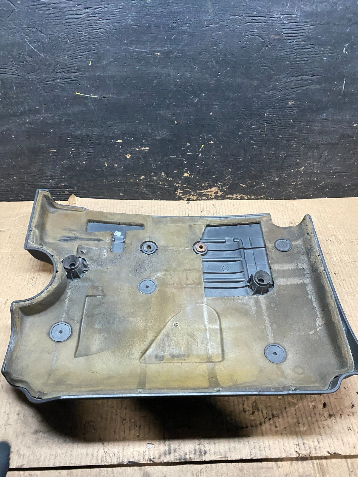 2002 to 2004 Lincoln Navigator 5.4L V8 Engine Motor Cover u6164 DG4
