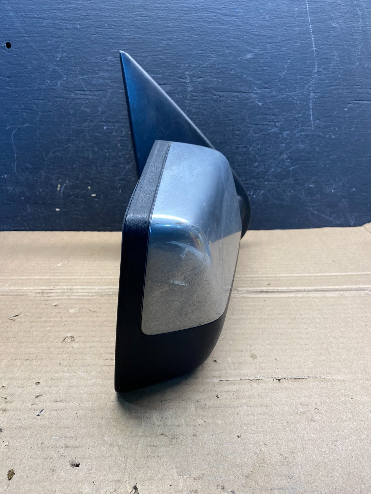 2006 to 2007 Mercury Mountaineer Right Passenger View Door Mirror AE8125 DG10