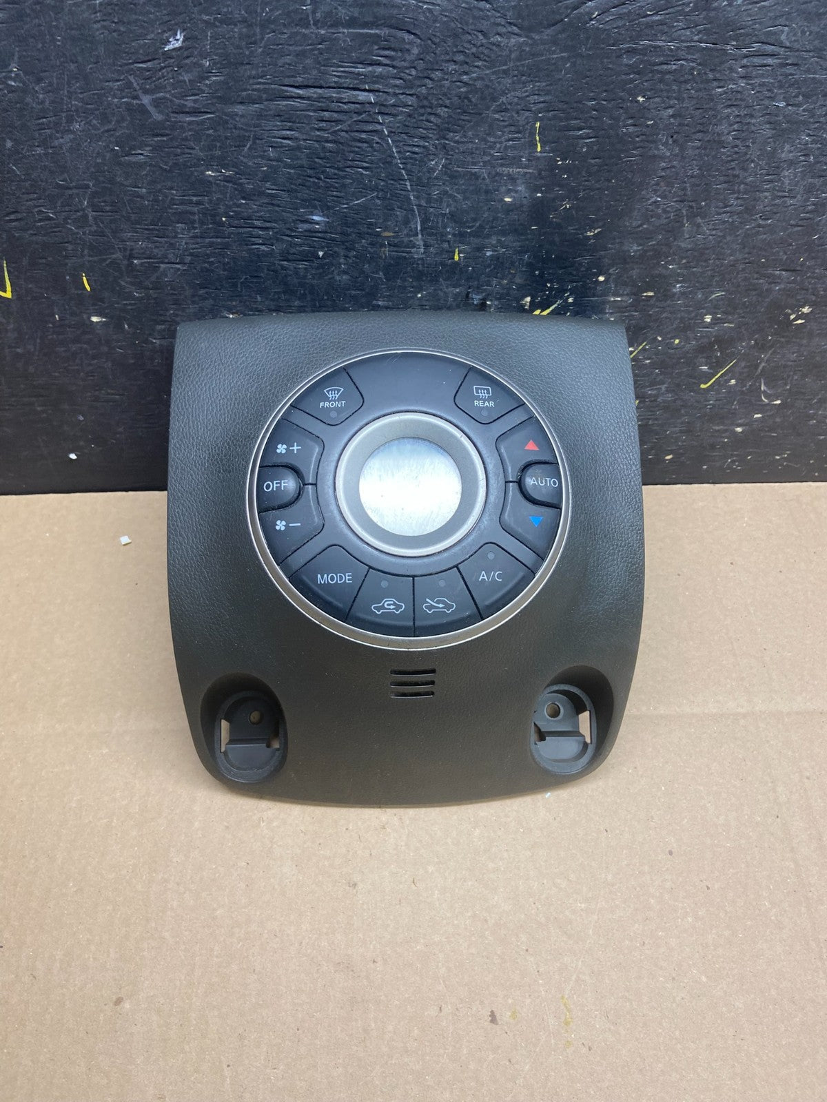 2011 to 2014 Nissan Cube Heater Temperature AC Climate Control OEM t9110 DG0