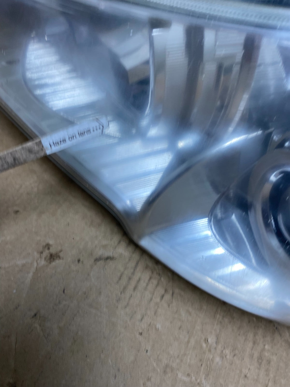 2010 2011 2012 Subaru Legacy Outback Left Driver Halogen Headlight AF7379 DW4