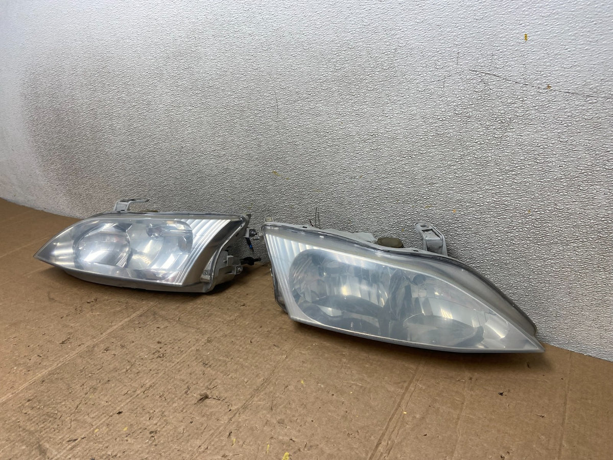1997-2001 Lexus Es300 Left+Right Headlights Halogen AA3761 DW1