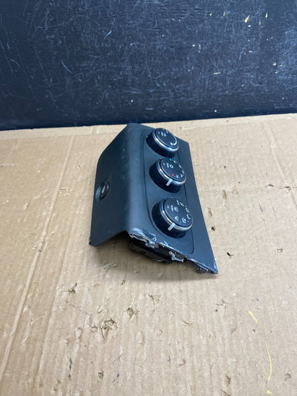 2011-2014 Chrysler 200 Heater AC Climate Switch Temperature Control ad2237 DG2