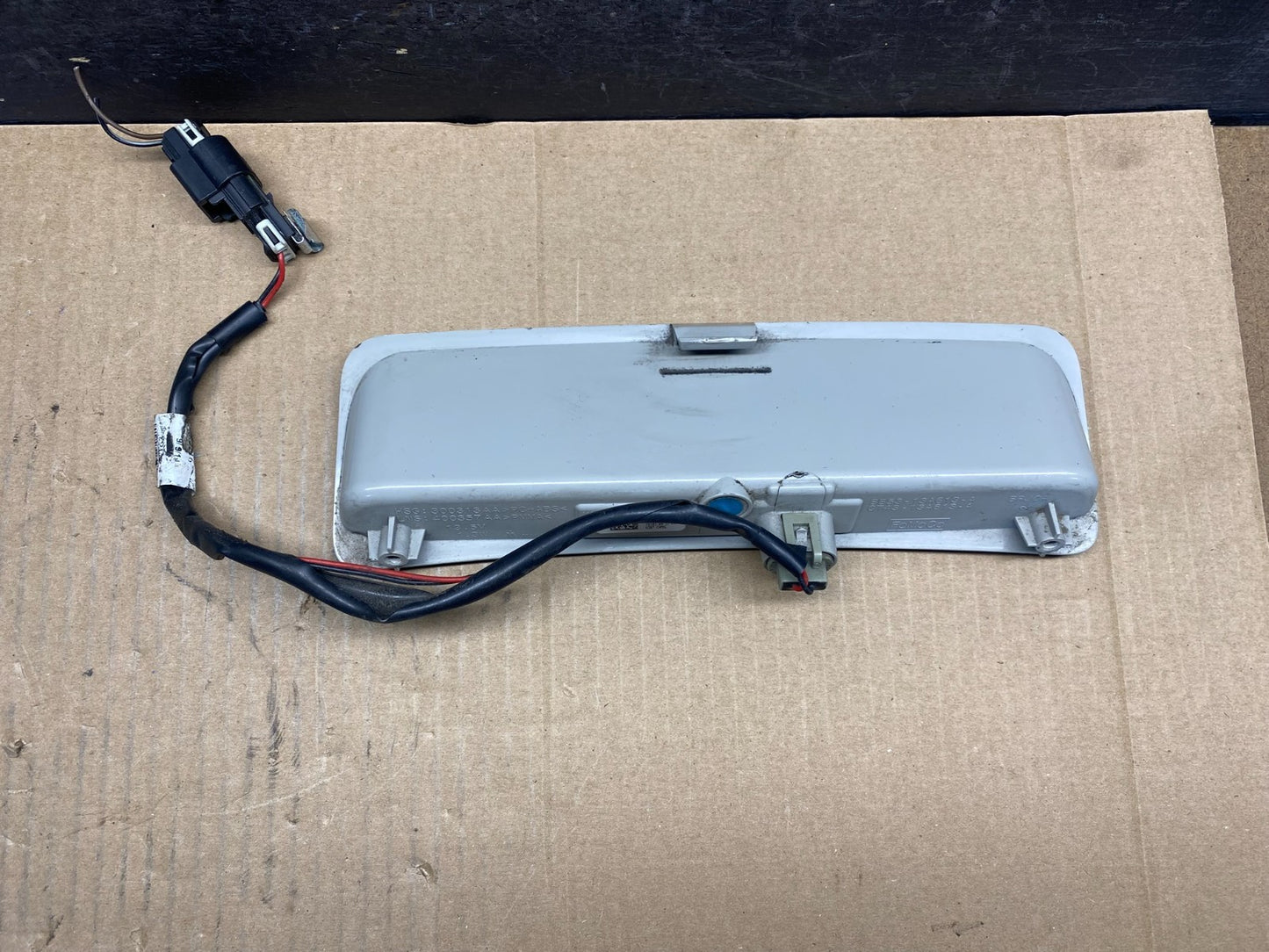 2012 to 2014 Ford Edge Rear Third Brake 3rd Light Lamp AH1759 DG5