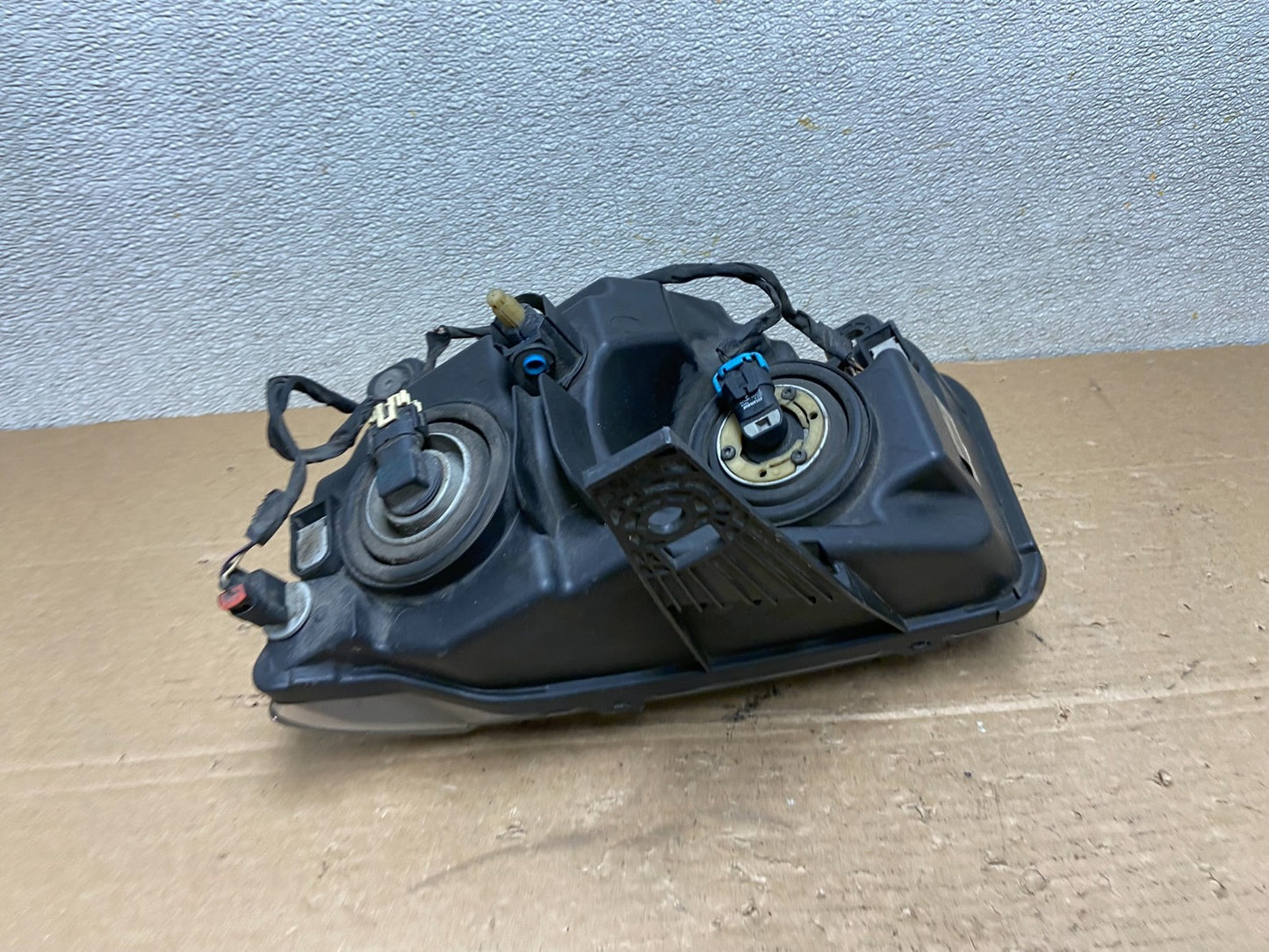 2011-2013 Jeep Grand Cherokee Right Passenger Halogen Headlight AB4883 DW5