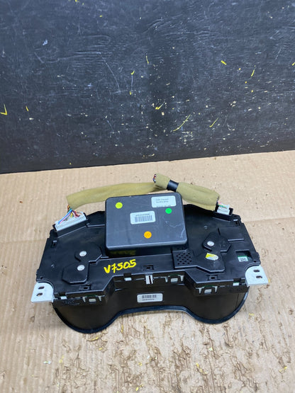 2013 Nissan Pathfinder Speedometer Cluster Gauge OEM V7505 DG4