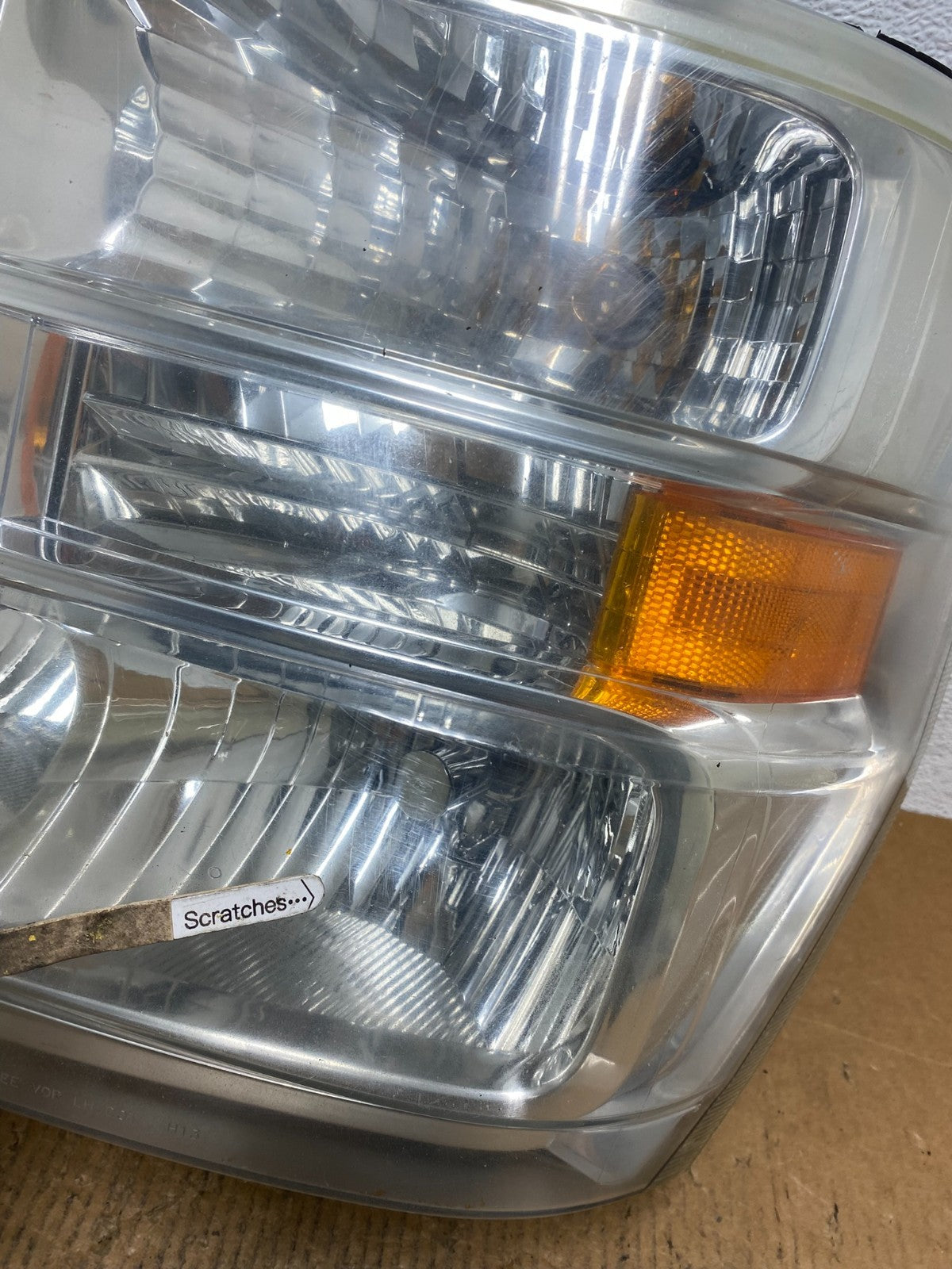 2008-2014 Ford Econoline E150 E250 E350 Left Driver LH Headlight AE1257 DW3