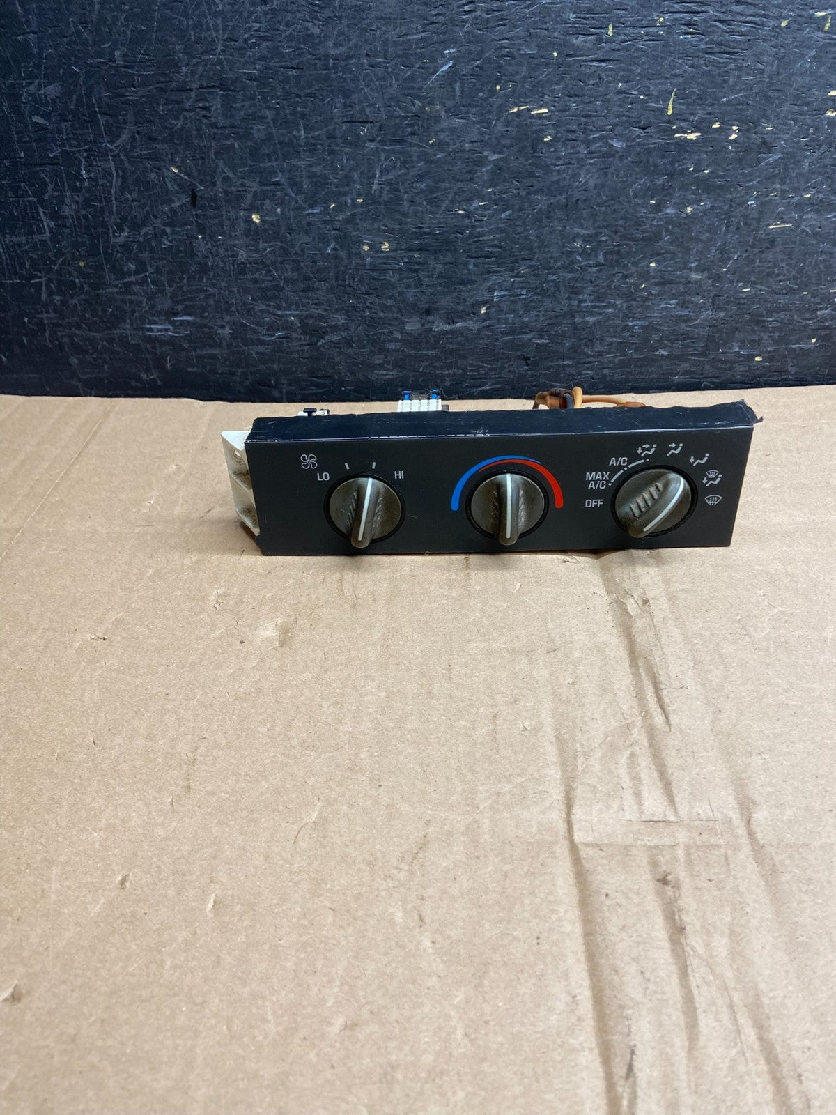 2001 - 2007 GMC Chevrolet Express 1500 Climate Control A/C AI6005 DG0
