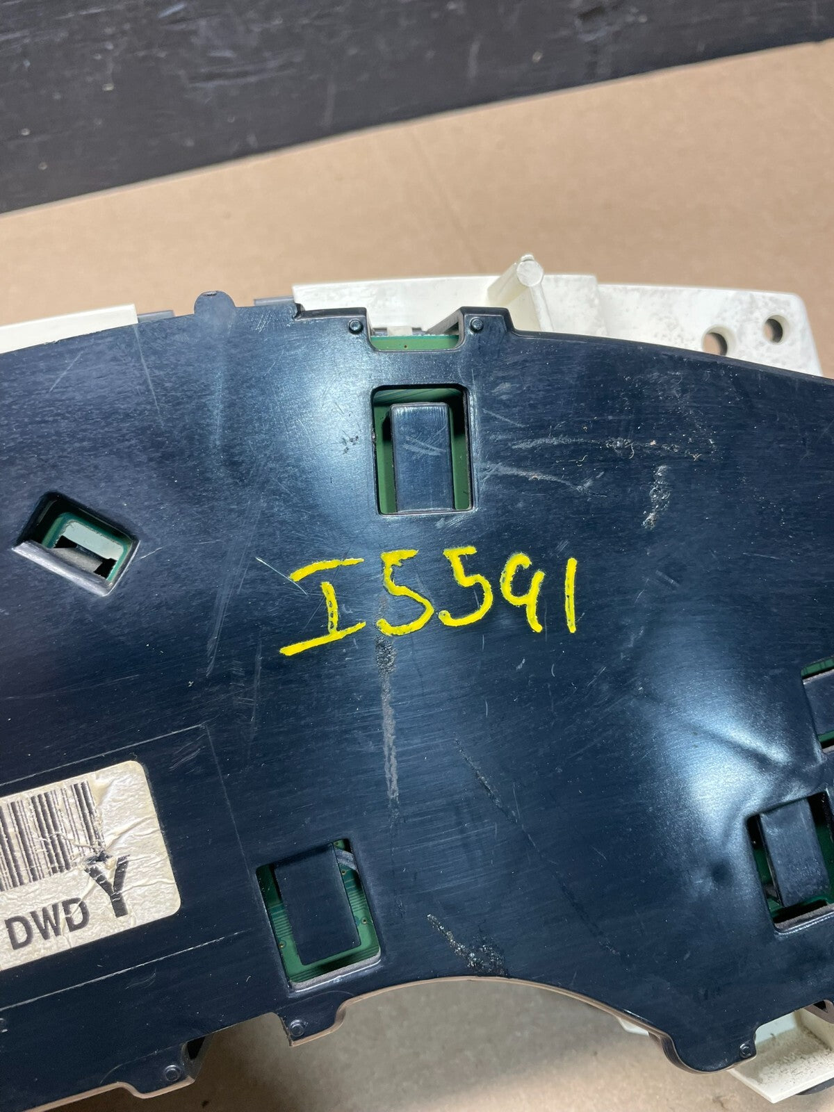 2004 to 2007 Chevrolet Express Speedometer Cluster Gauge i5591 OEM DG8
