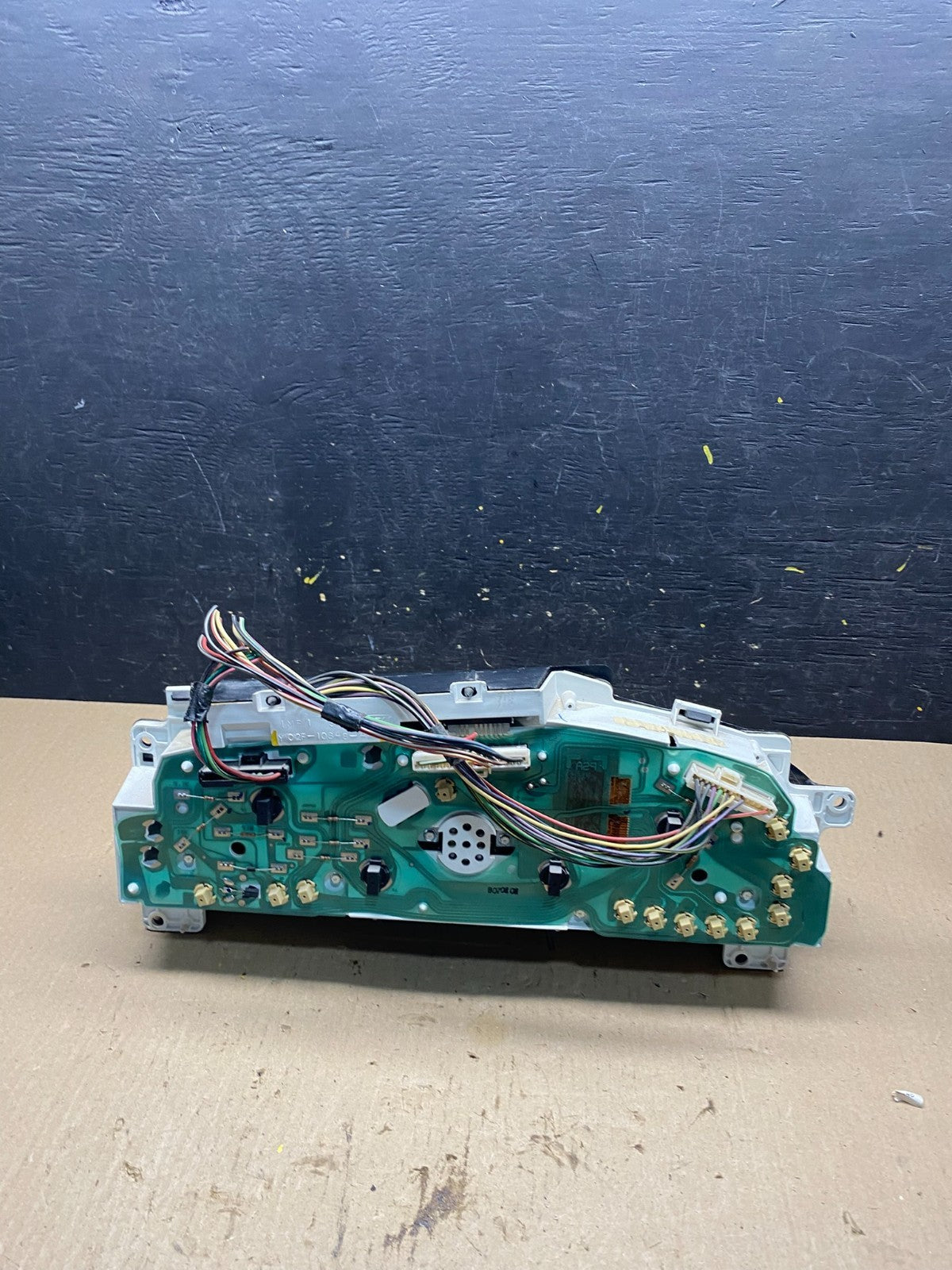 2001 - 2002 Ford Econoline E250 E350 Van Speedometer Instrument Cluster q7038 DG4