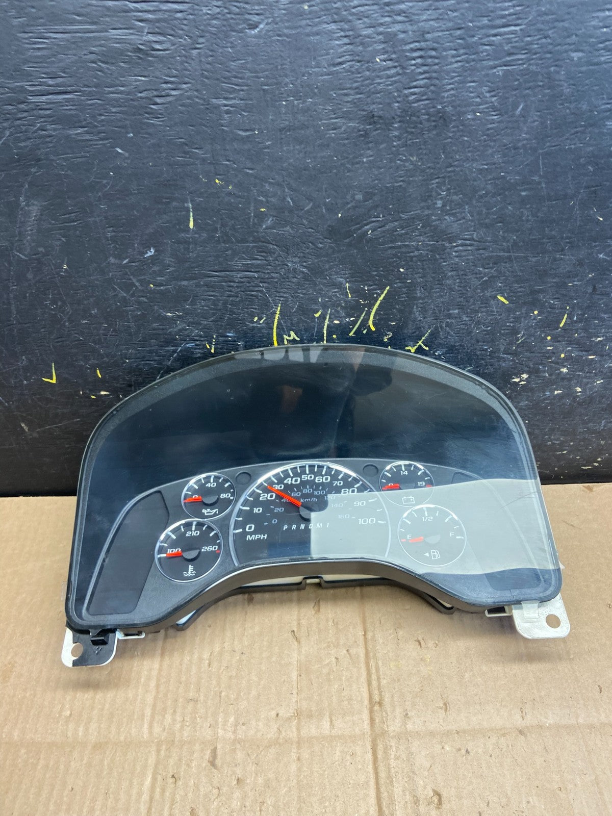 2013 to 2017 Chevrolet Express Speedometer Cluster Gauge OEM  AA8014 DG0