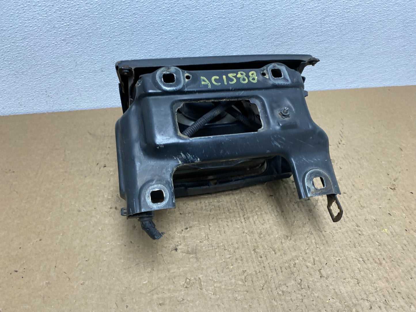 1988 to 1991 Honda Prelude Right Passenger RH Halogen Headlight AC1588 DG9