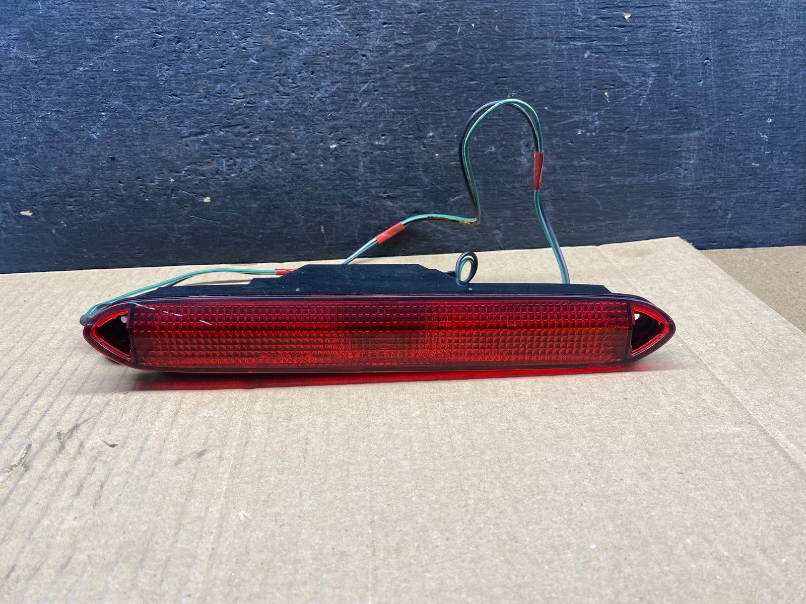 2006 to 2008 Honda Pilot High Mounted 3rd Third Stop Brake Light Lamp AH1760 DG0