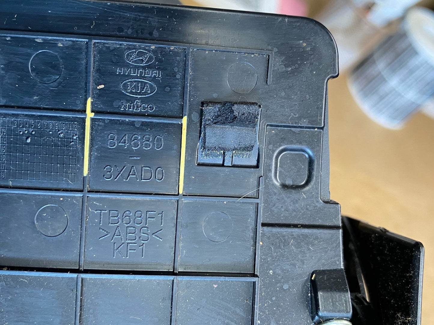 2014 - 2016 Hyundai Elantra Shifter Bezel Center Console Storage Oem Z9817 DG6