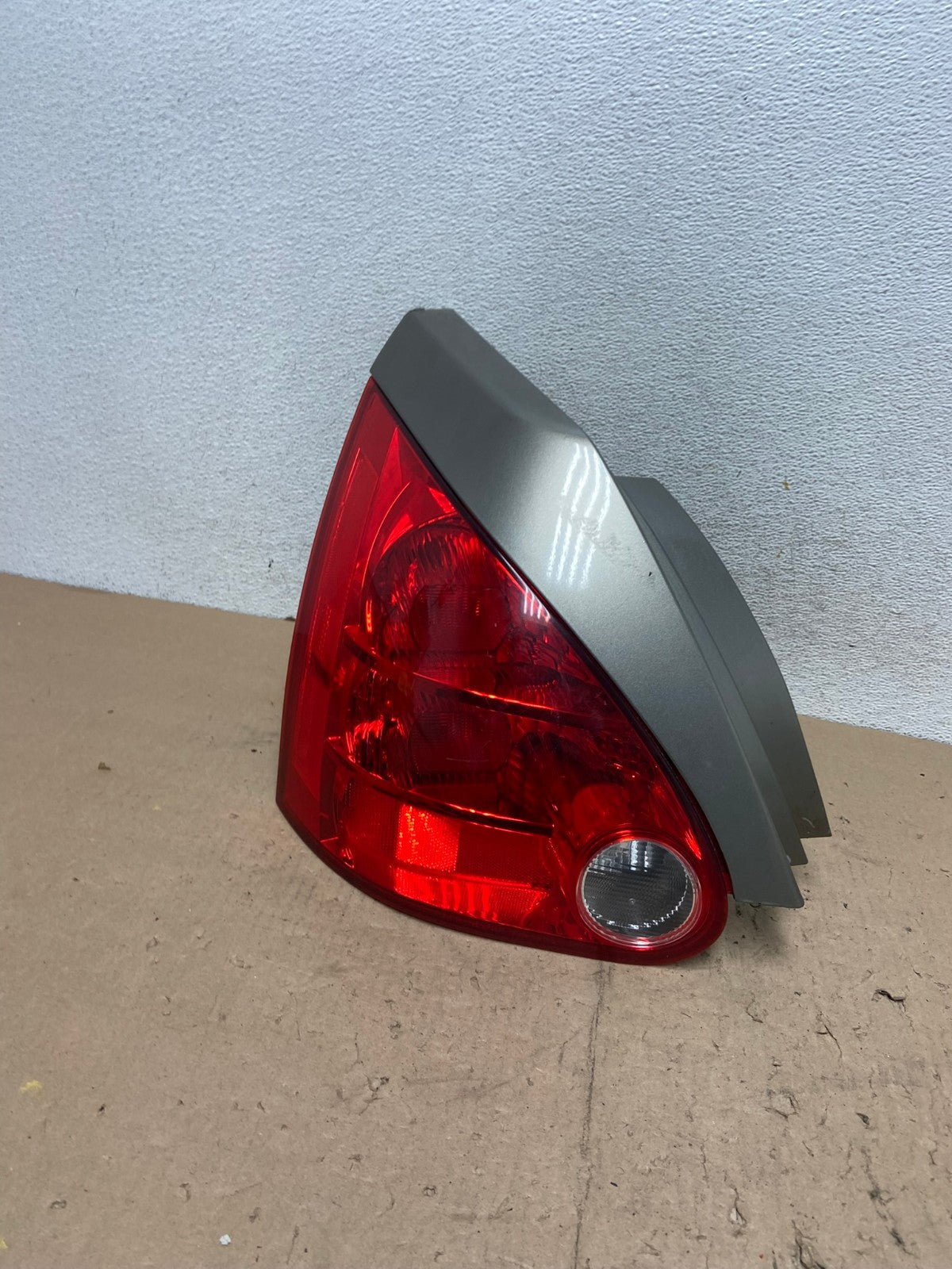 2004 2005 2006 2007 2008 Nissan Maxima Left Driver Lh Tail Light AG5571 LK0