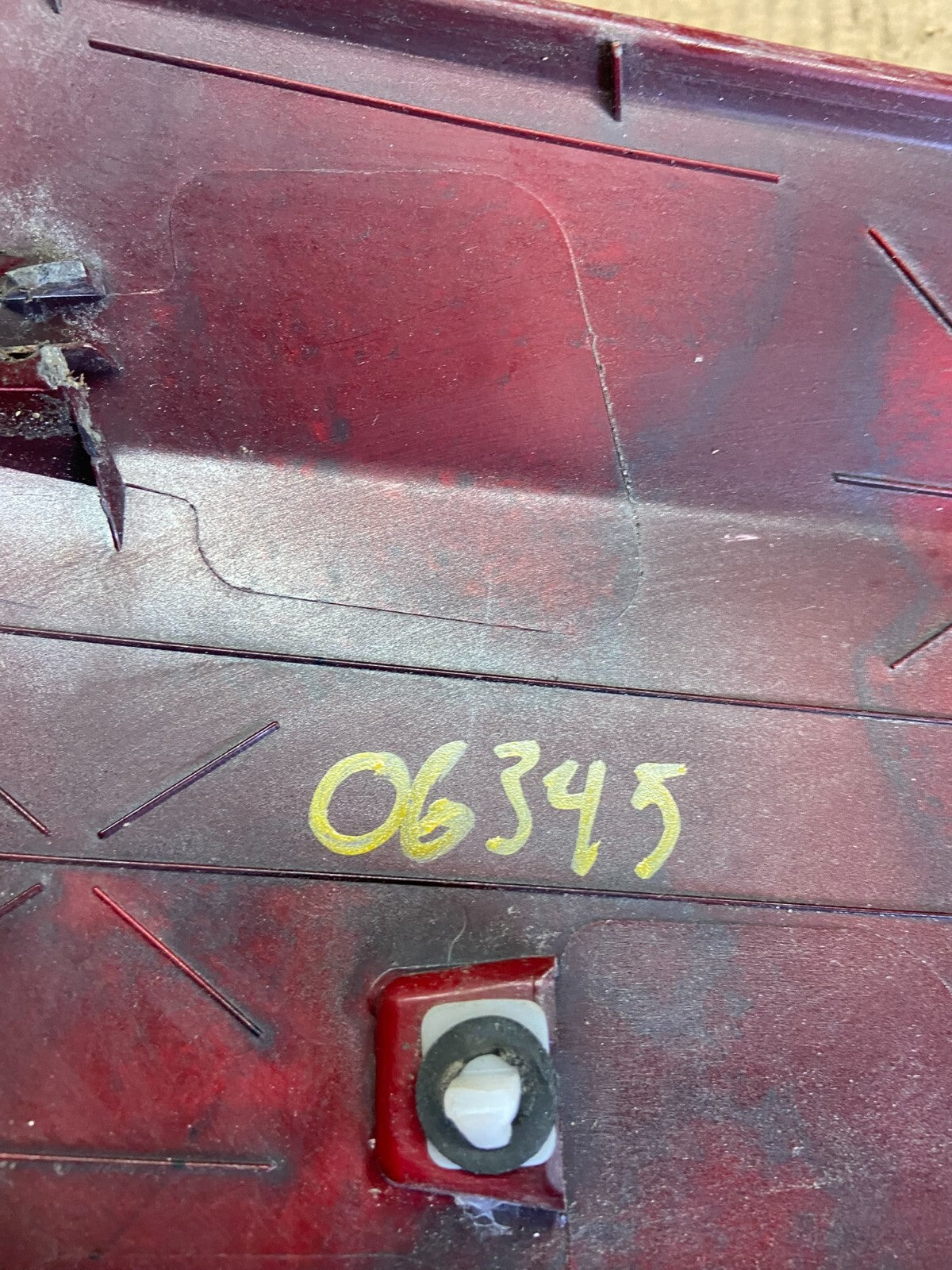2011-2018 Dodge Grand Caravan Rear Tail Gate Trim Molding Panel o6345 DG17